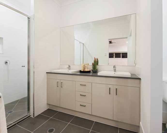 Creating Your Ensuite Bathroom: Planning Tips